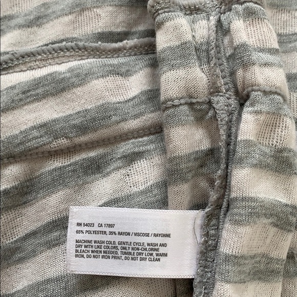 NEW Romper Polka Dot Gray - Picture 8 of 8